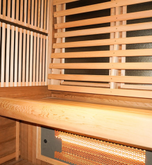 1-2 osebi Polsteklena pollesena struktura vertikalnega tipa